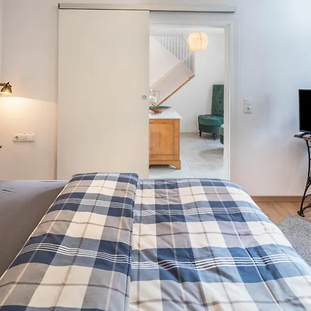 بيت للعطل Reinhilde