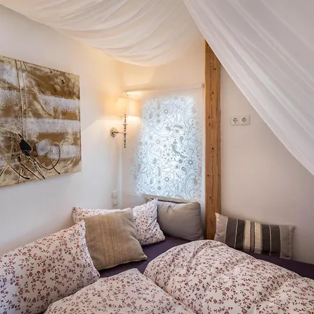 Reinhilde * Felsberg