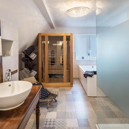 Holiday home Reinhilde Mit Sauna *