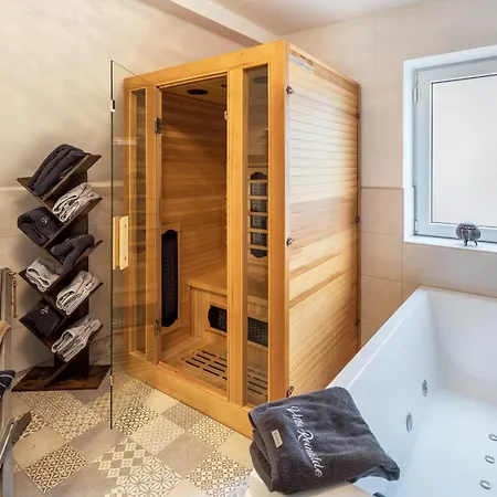 Reinhilde Mit Sauna Holiday home *