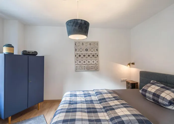 Reinhilde Mit Sauna Felsberg