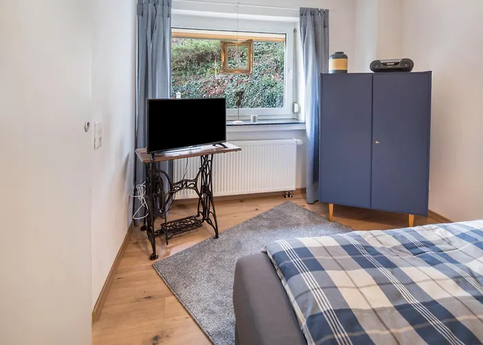 Reinhilde Mit Sauna *